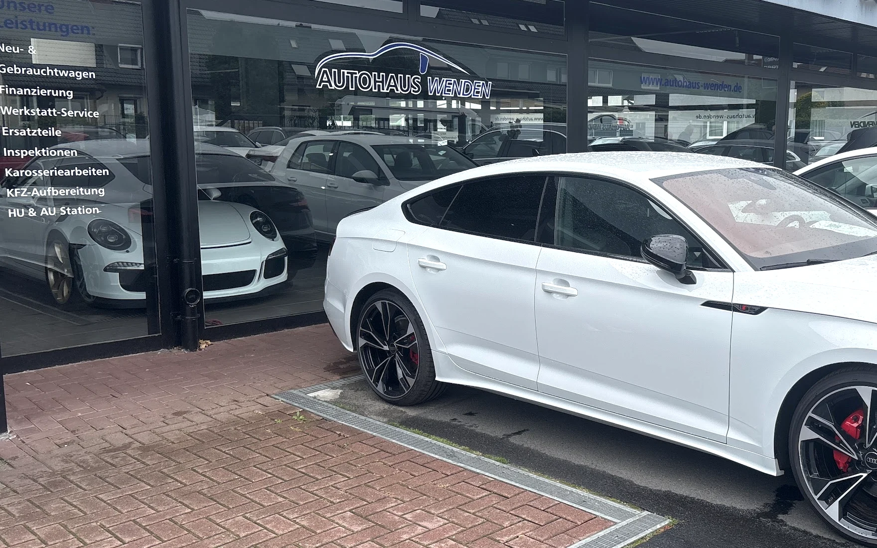 Schauraum des Autohaus Wenden, Im Steinkampe 16 in Braunschweig